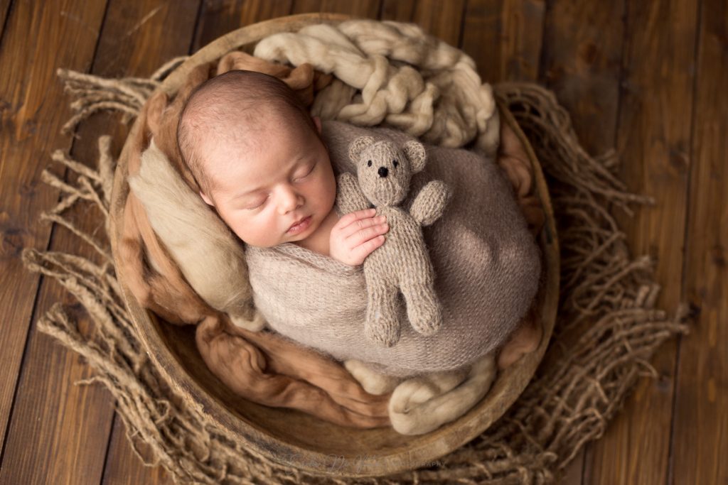 studio fotografico realizza ritratti di neonati a milano