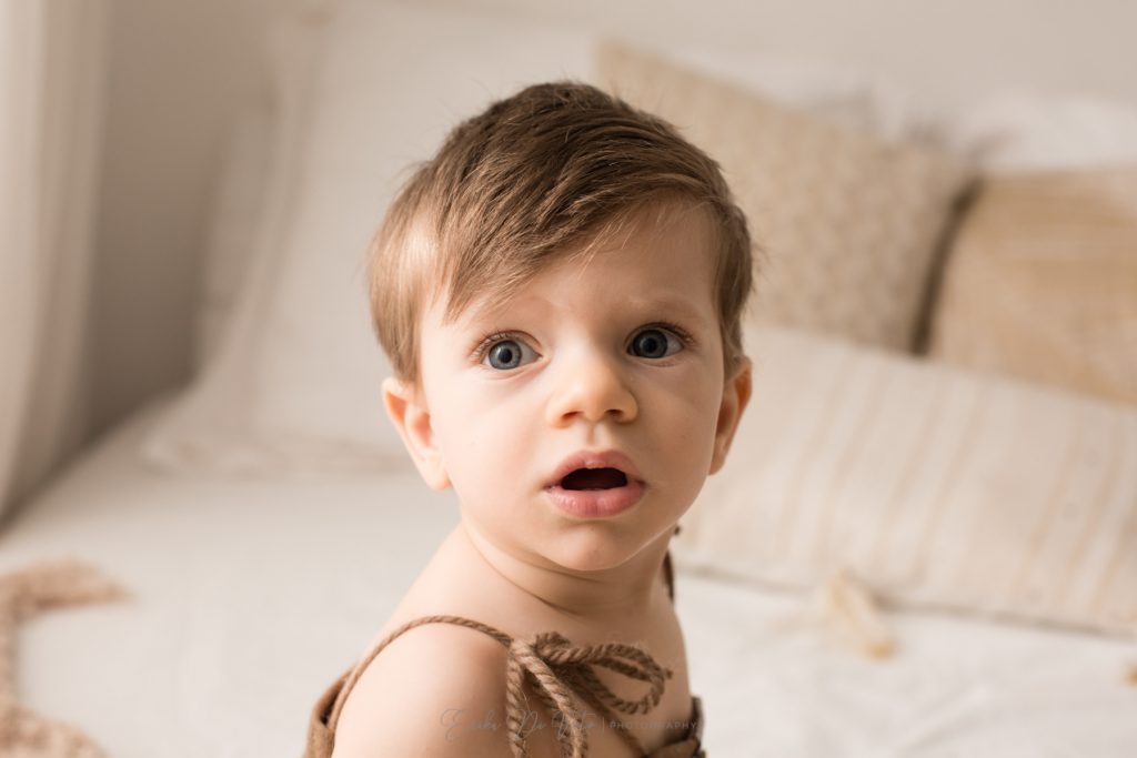 ritratto di famiglia e bambino in studio