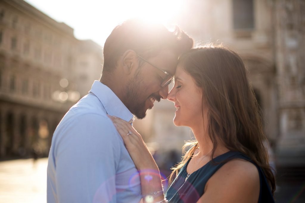 fotografo engagement milano centro