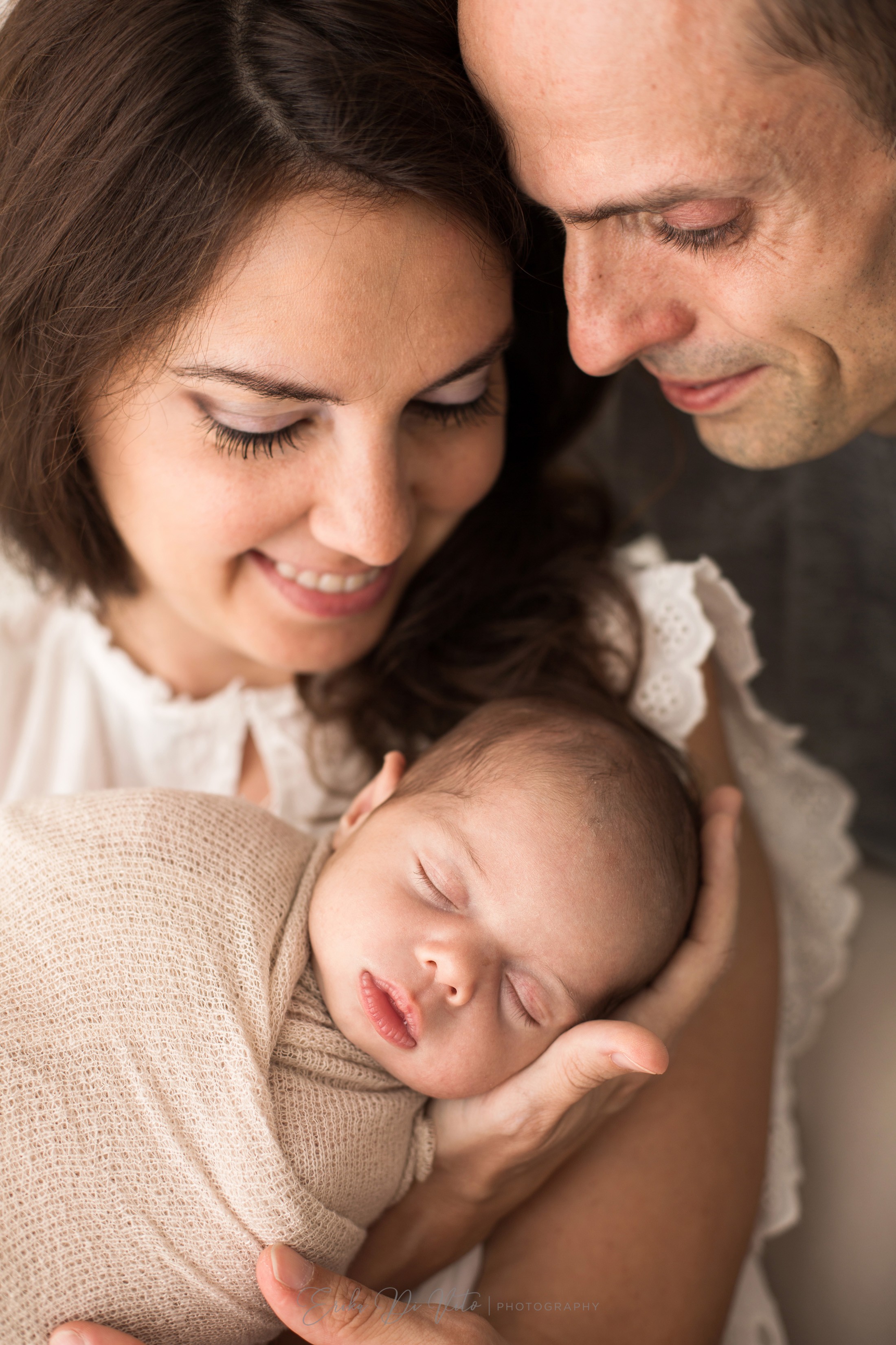 studio fotografico a milano realizza servizi fotografici a neonati