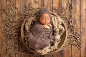 fotografie di bambino nei primi giorni di vita