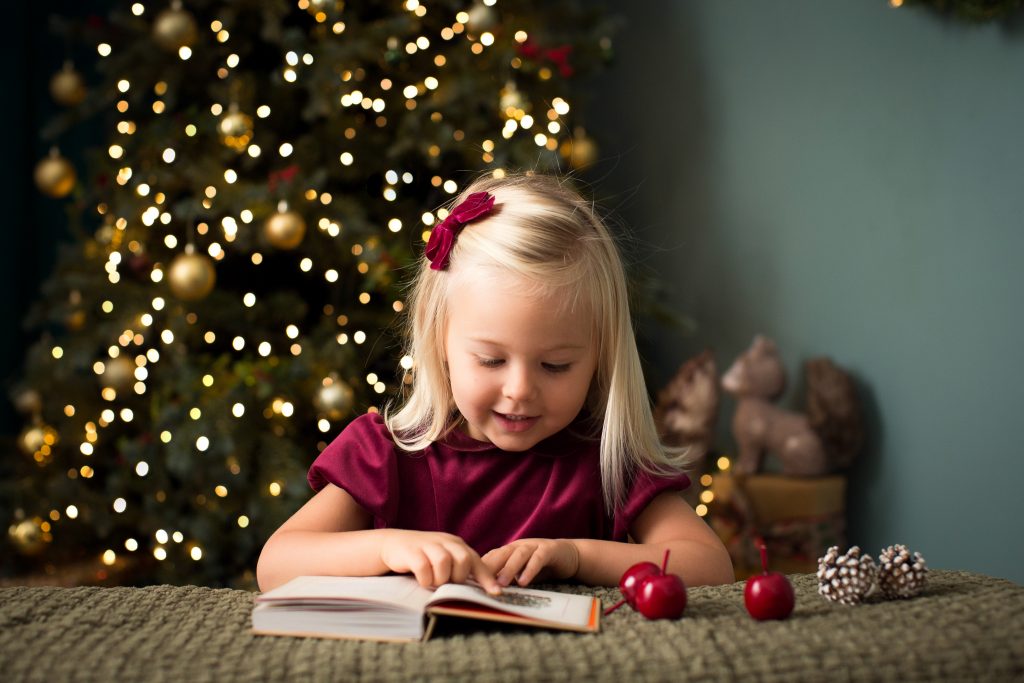 foto-bambina-set-natale-milano
